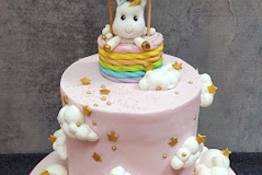 Olivia - Unicorn First Birthday Cake