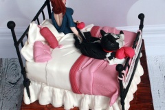 Catherine - 30th birthday cake / Bed Cake