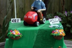 Leon - Ride on Lawnmower Birthday cake