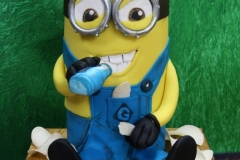 Laura - Minion Birthday Cake