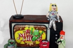 Retro TV with the Muppets!!!! Birthday cake