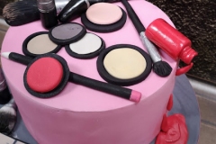 Millie-Mae - Make Up Birthday Cake