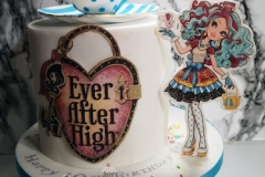 Lea - Ever After High Birthday Cake
