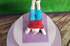 Lisa - Yoga Cake Topper